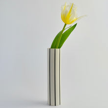 Load image into Gallery viewer, Striped Vase Black