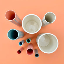 Load image into Gallery viewer, Wide Striped Vase Black