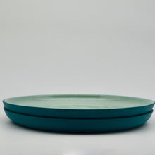 Load image into Gallery viewer, Dinner Plate Emerald Green
