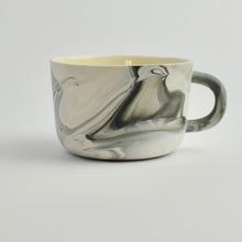 Load image into Gallery viewer, Large Cup Black Marble
