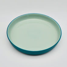 Load image into Gallery viewer, Serving Plate Emerald Green
