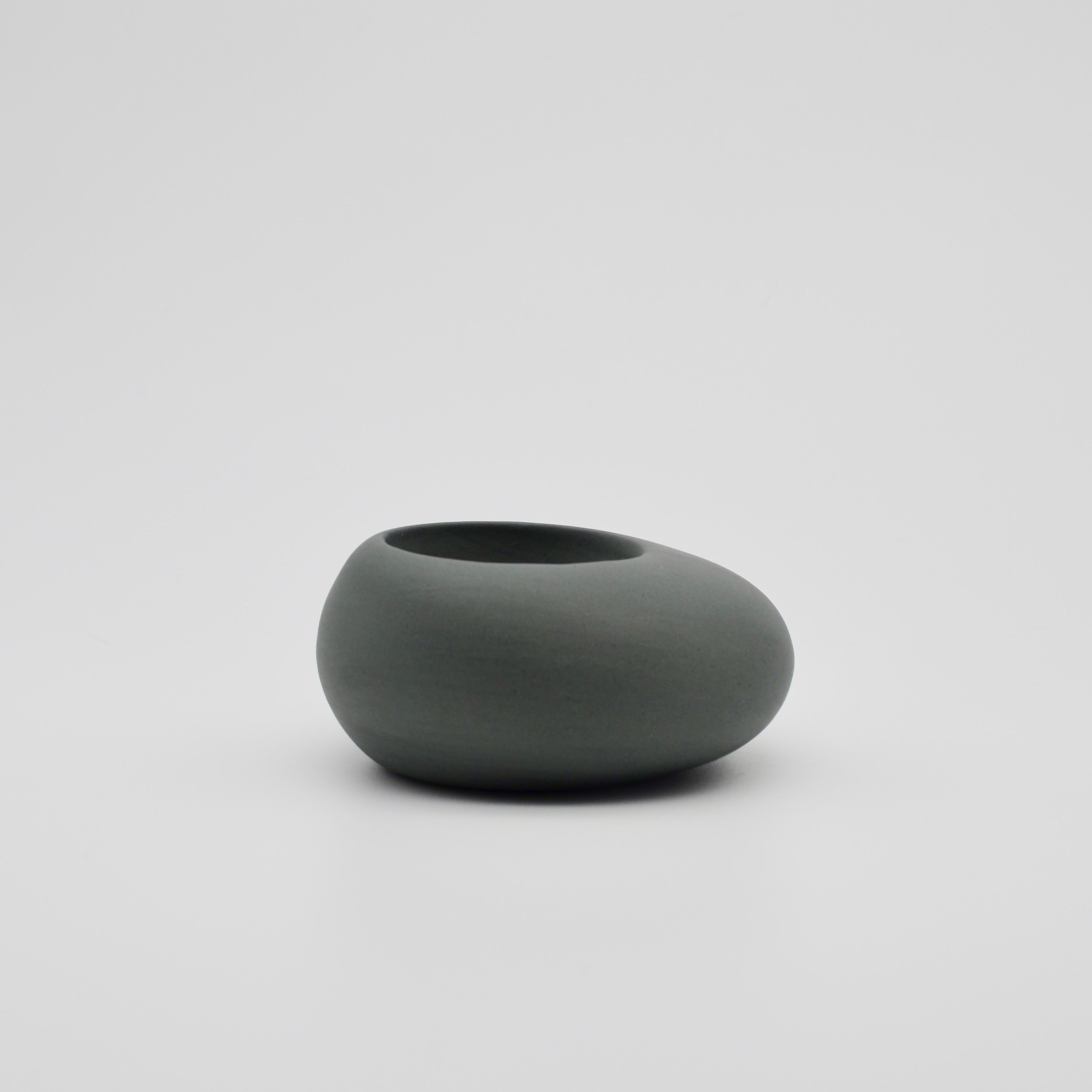 Kelly Egg Cup Grey